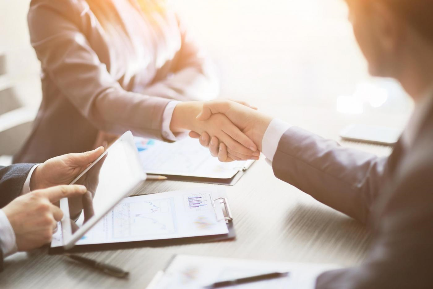¿Acuerdos entre competidores para enfrentar Covid-19 afectan libre competencia?