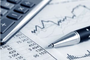 Colombia enfrenta presión fiscal y recurre a recompra de deuda externa