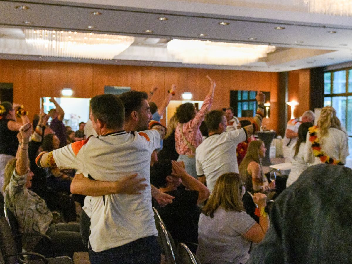 Gemeinsames Public Viewing