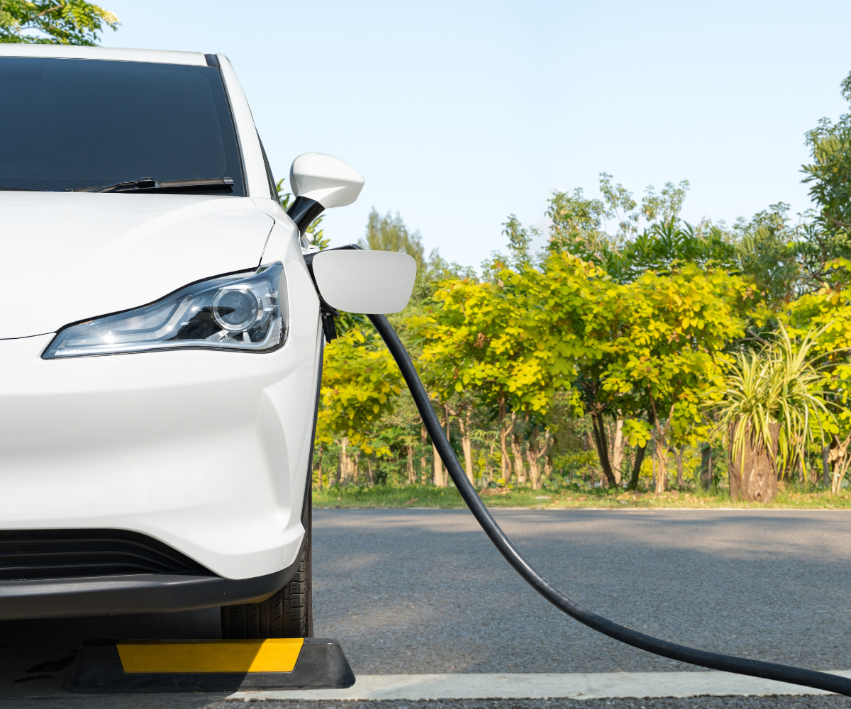 (Hybrid-)Elektro-Dienstwagen und Ladestrom (Hybrid-)Elektro-Dienstwagen und Ladestrom