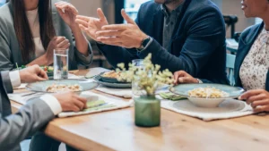 Neue Sachbezugswerte 2026 für Unterkunft und Verpflegung