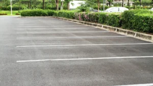 Doppelte Haushaltsführung: Wohnmobil als Zweithaushalt und Stellplatzkosten als Mietkosten?