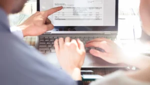 Die E‑Rechnung Pflicht 2025: Was Unternehmen jetzt wissen müssen