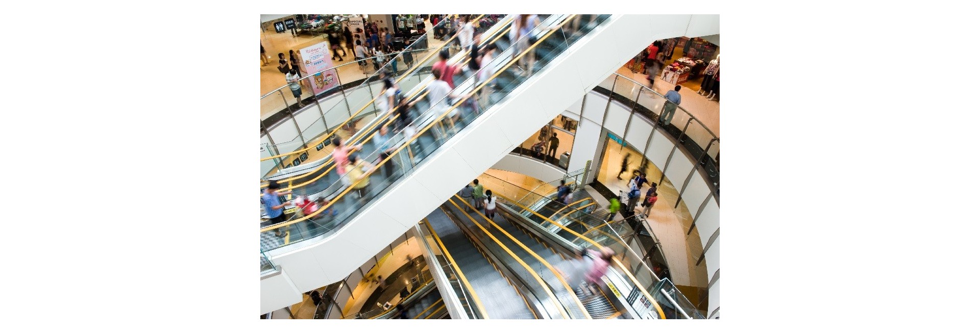 LA EXPERIENCIA EN EL PUNTO DE VENTA: ¿Cómo competir con los grandes market place digitales? LA EXPERIENCIA EN EL PUNTO DE VENTA: ¿Cómo competir con los grandes market place digitales?
