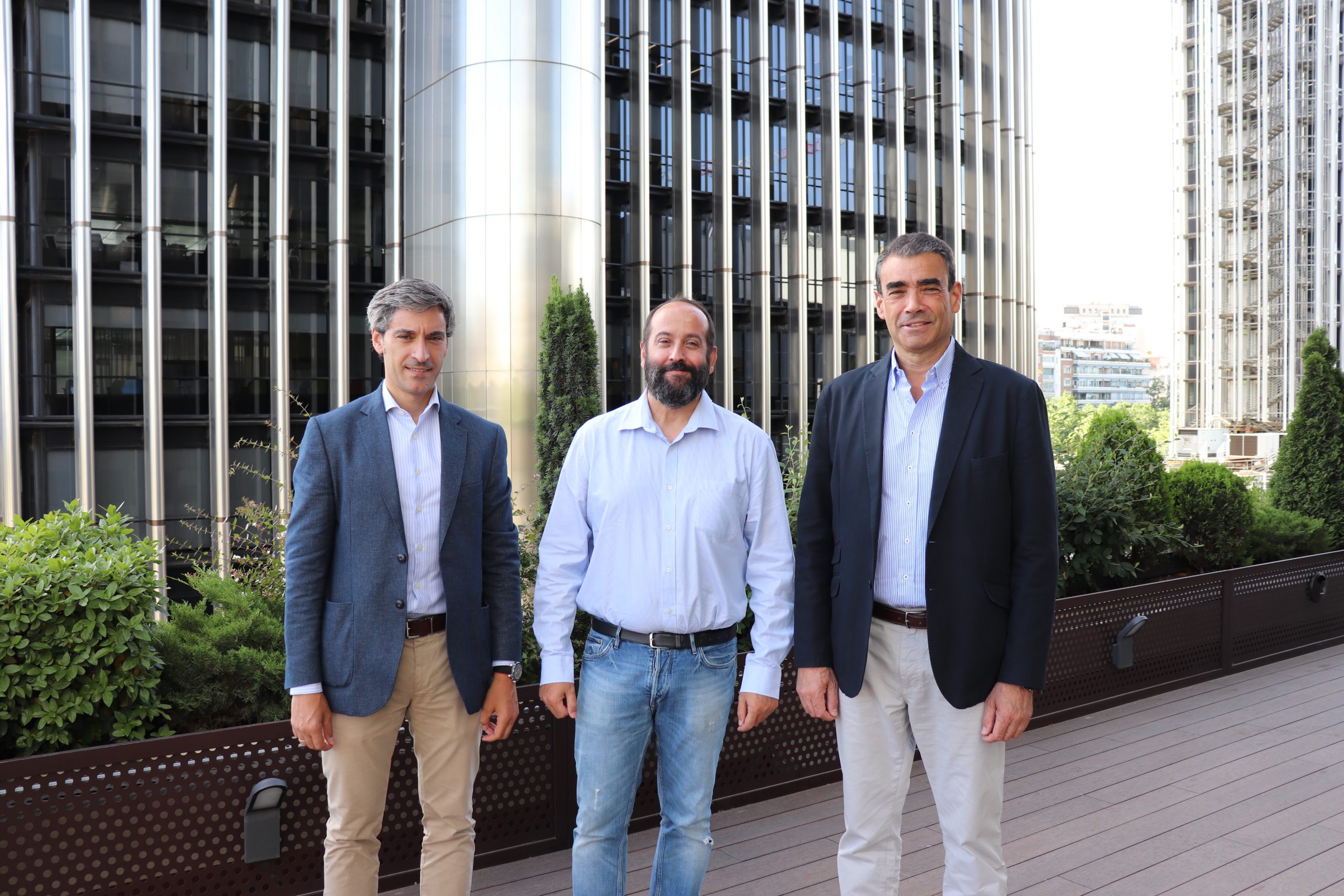 Auren se alía con tQuity para impulsar la creación de startups lideradas por seniors