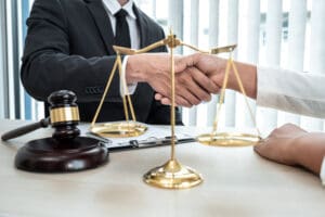 Asesoría legal corporativa integrada: soluciones jurídicas alineadas a la estrategia empresarial